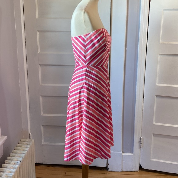 Ann Taylor Strapless Striped Dress, Size 6 - Picture 8 of 16